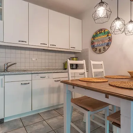 Apartment Am Deich 8 Haus Am Seedeich 5c